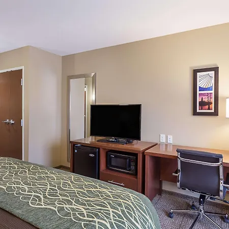 Comfort Inn & Suites Zachary Esterno foto